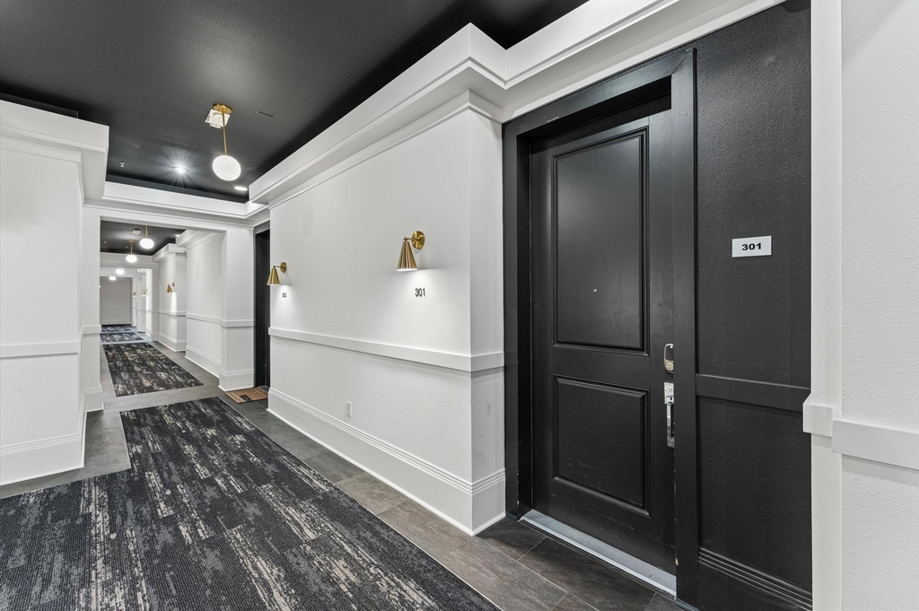 1508 Blodgett Street - Photo 4