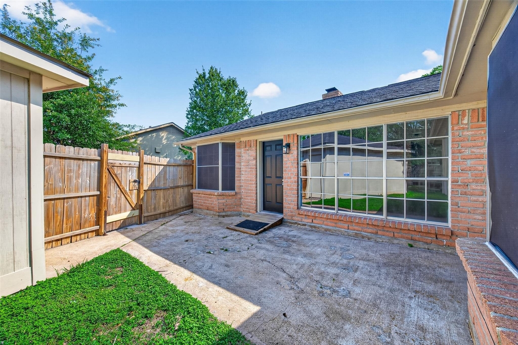 22206 Red River Drive - Photo 19