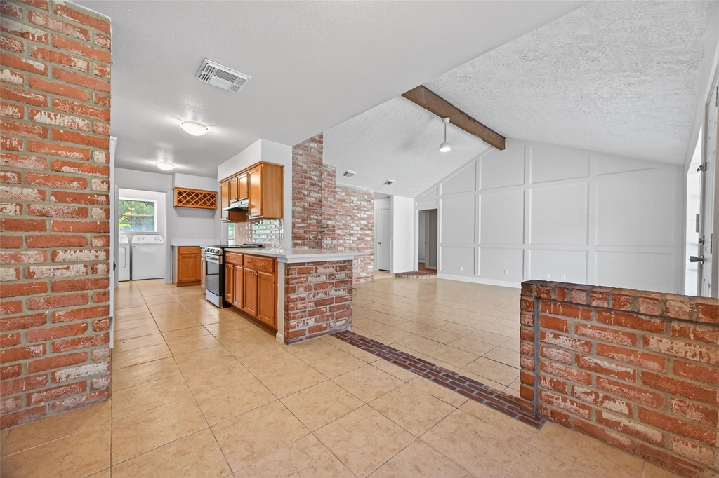 22206 Red River Drive - Photo 10