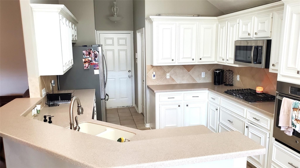5106 Misty Lane - Photo 4