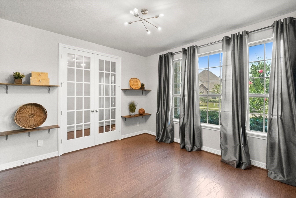 2840 Jehlon Lane - Photo 5