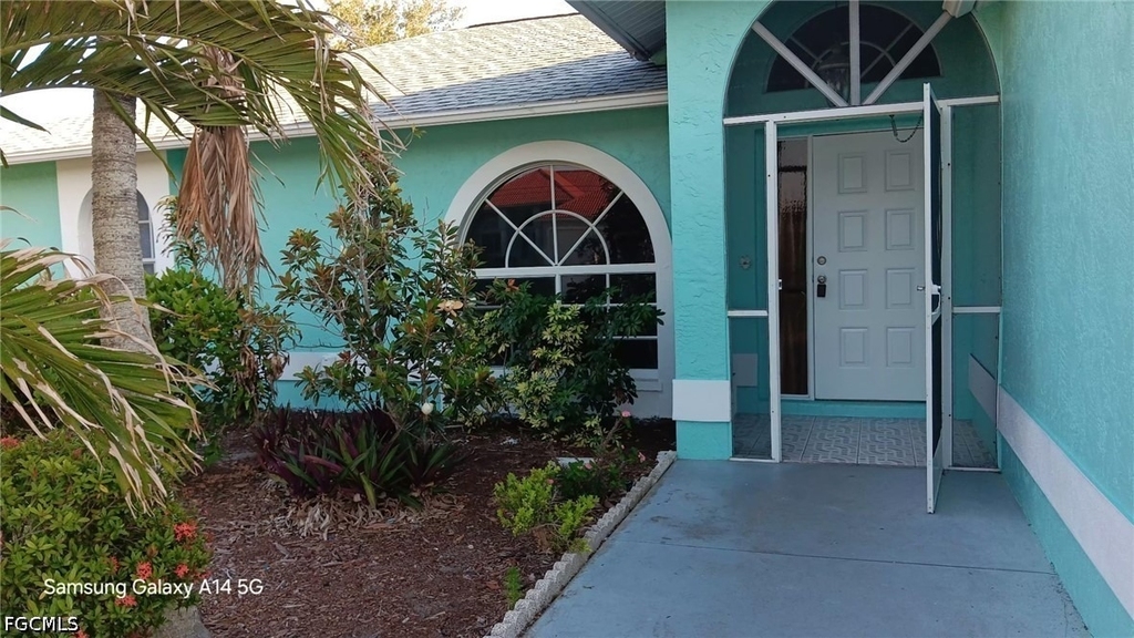 1000 Sw 37th Street - Photo 2