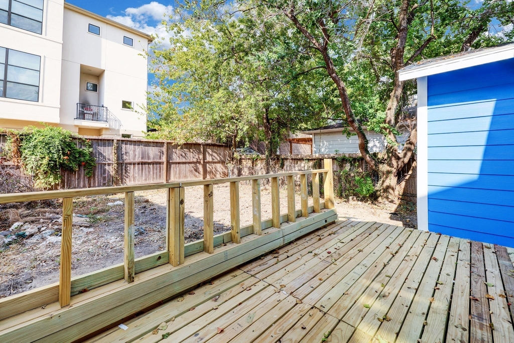 4224 Marina Street - Photo 11