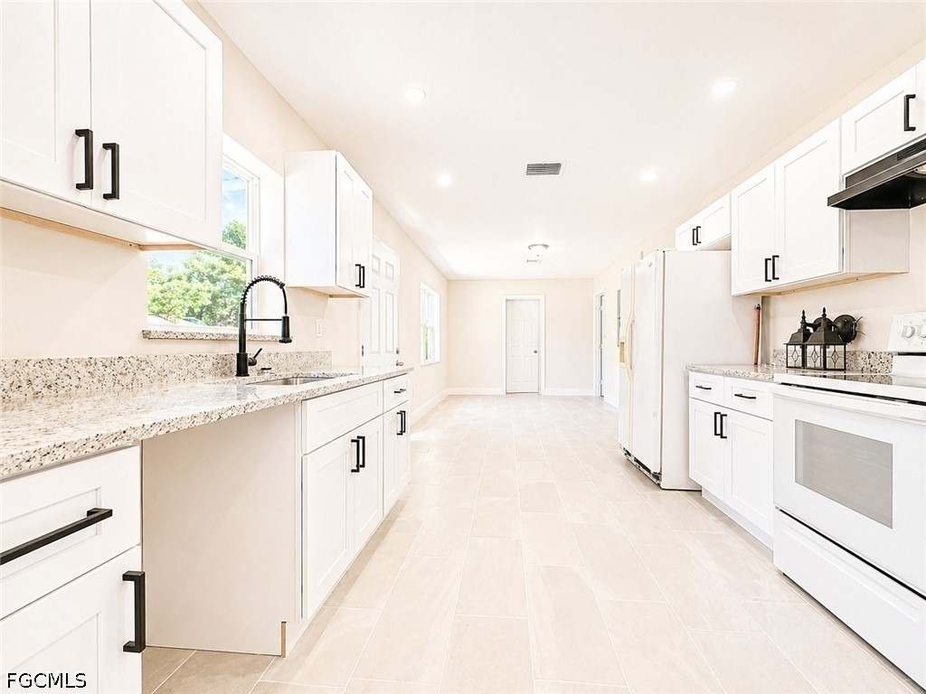 4426 Poinsettia Street - Photo 2