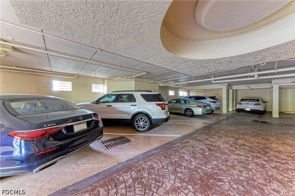 14813 Laguna Drive - Photo 46