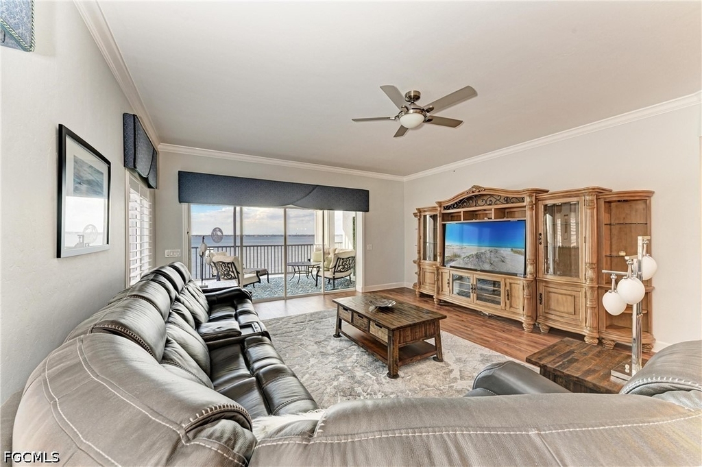 14813 Laguna Drive - Photo 9