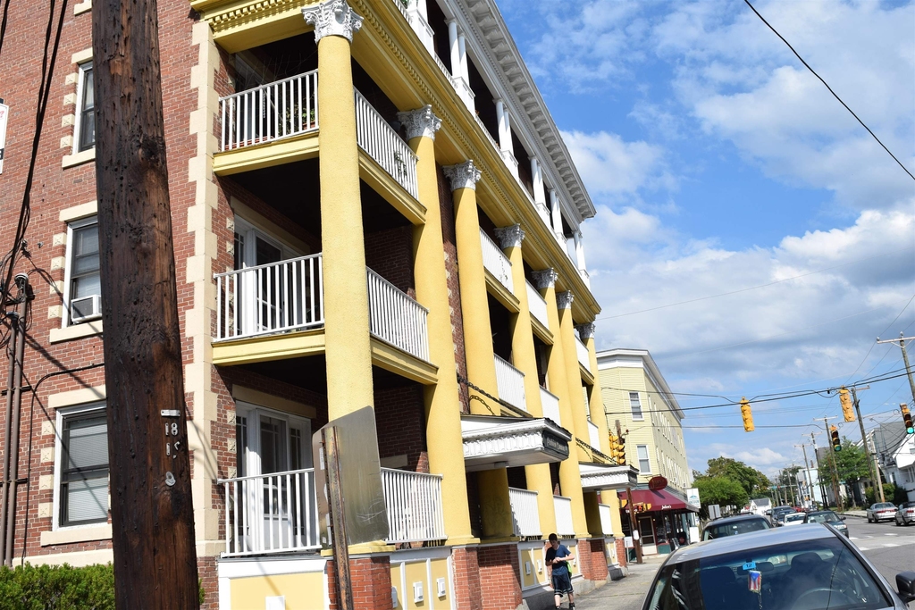 610 Union - Photo 2