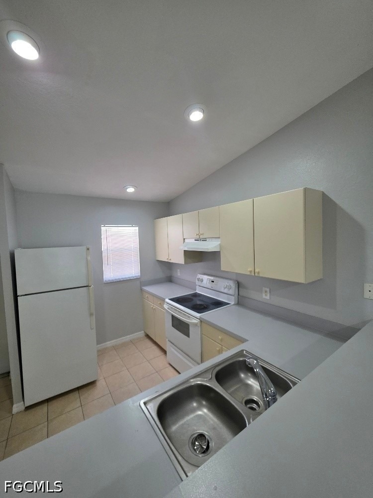 2419 Joe Avenue S - Photo 3