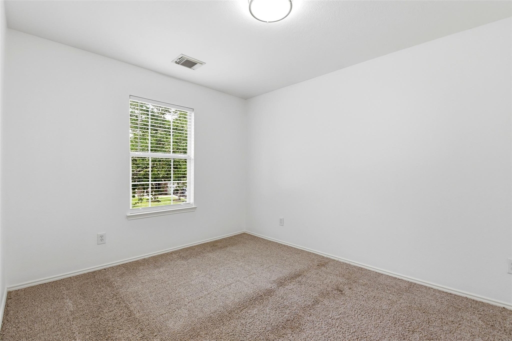 5342 Gibralter Place - Photo 41