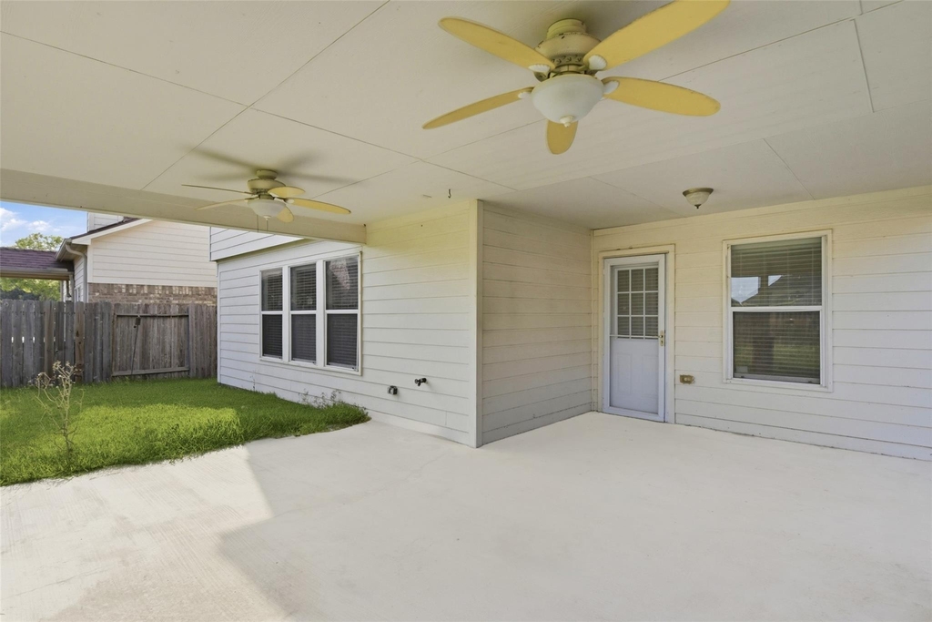 5342 Gibralter Place - Photo 48