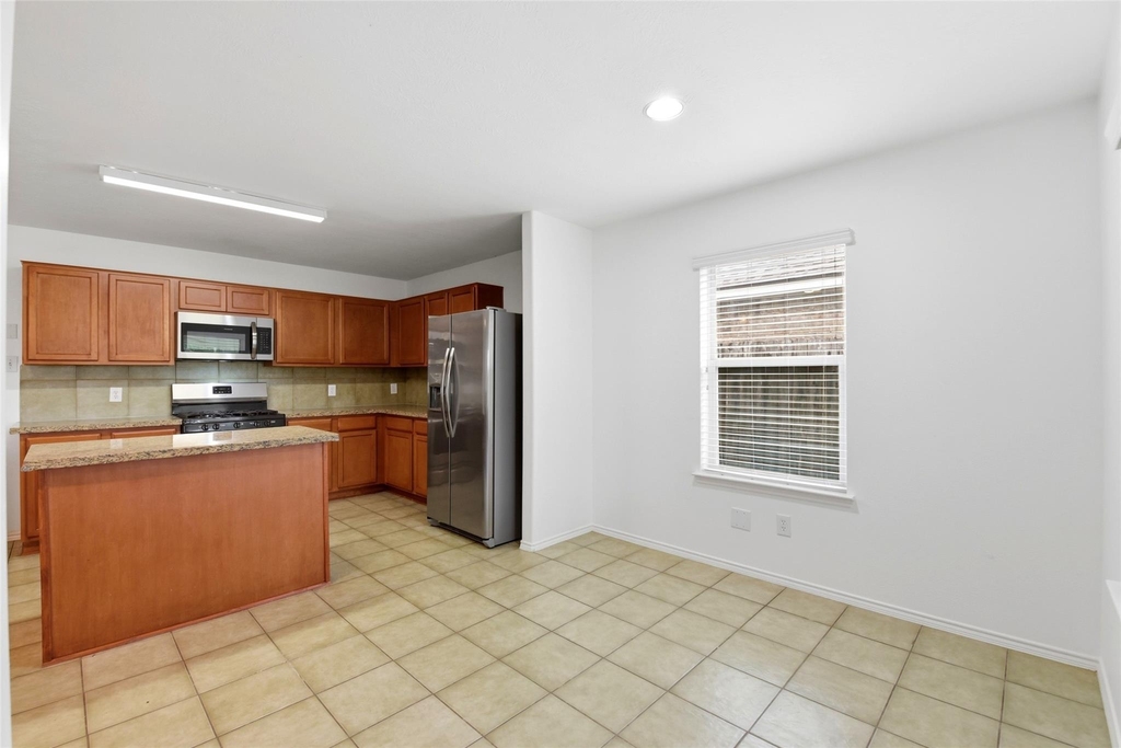 5342 Gibralter Place - Photo 14