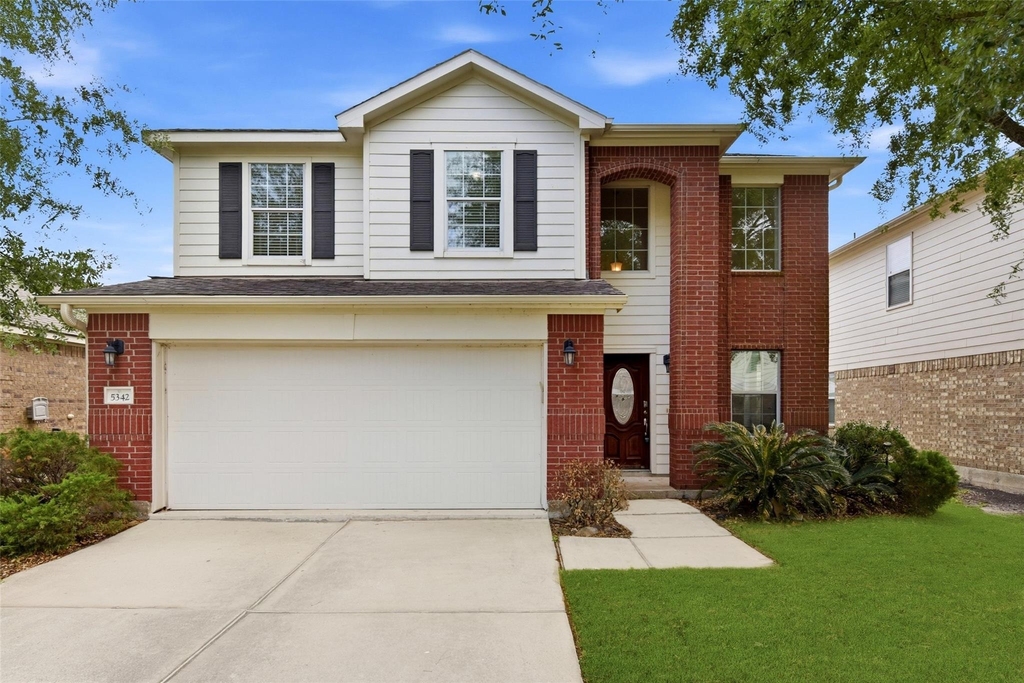 5342 Gibralter Place - Photo 3