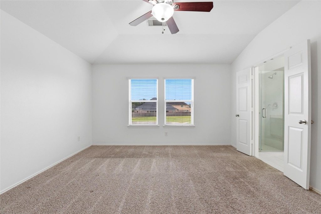 5342 Gibralter Place - Photo 29