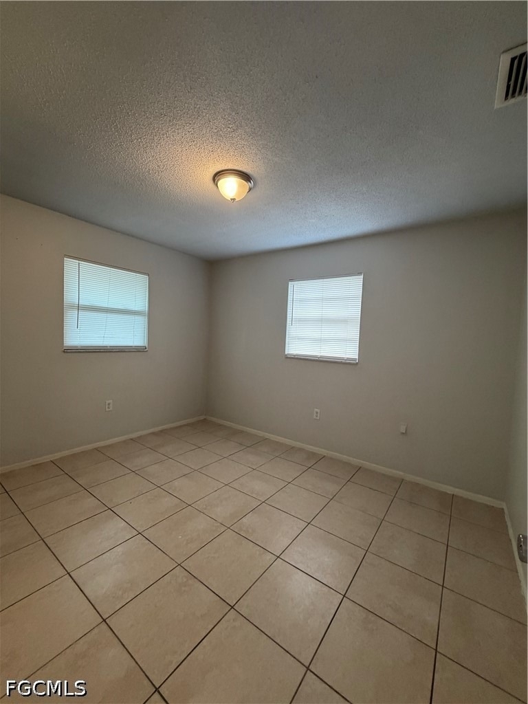 5517 6th Avenue - Photo 5