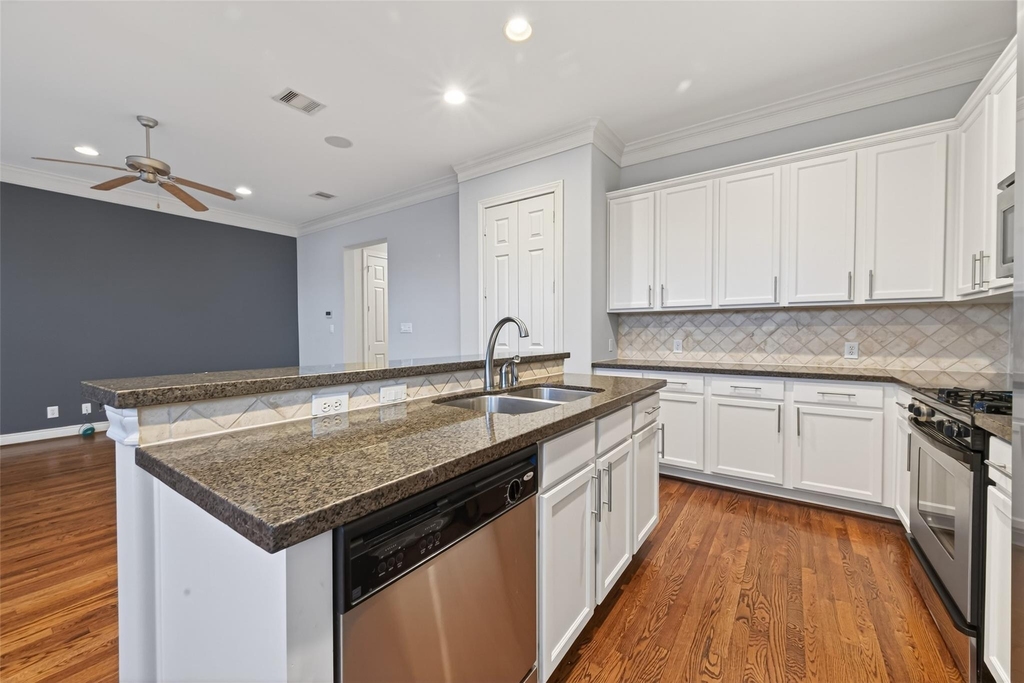 1105 Wagner Street - Photo 7