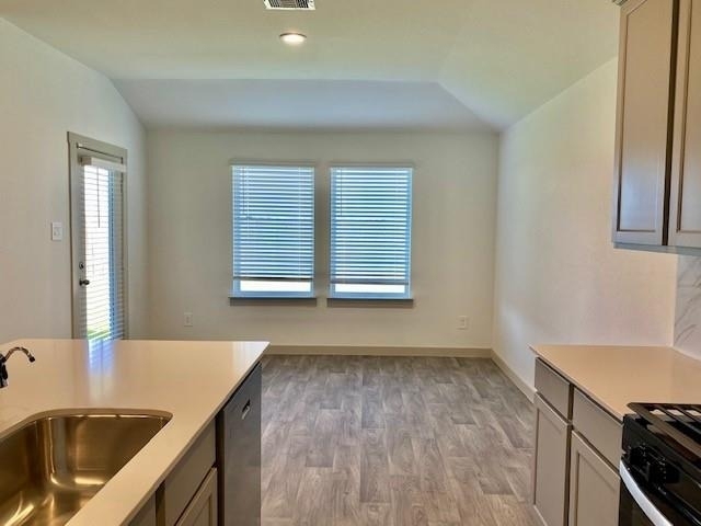 7023 Sunbreeze Lane - Photo 4