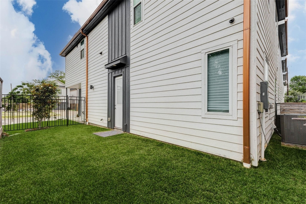 4502 Buck Street - Photo 30