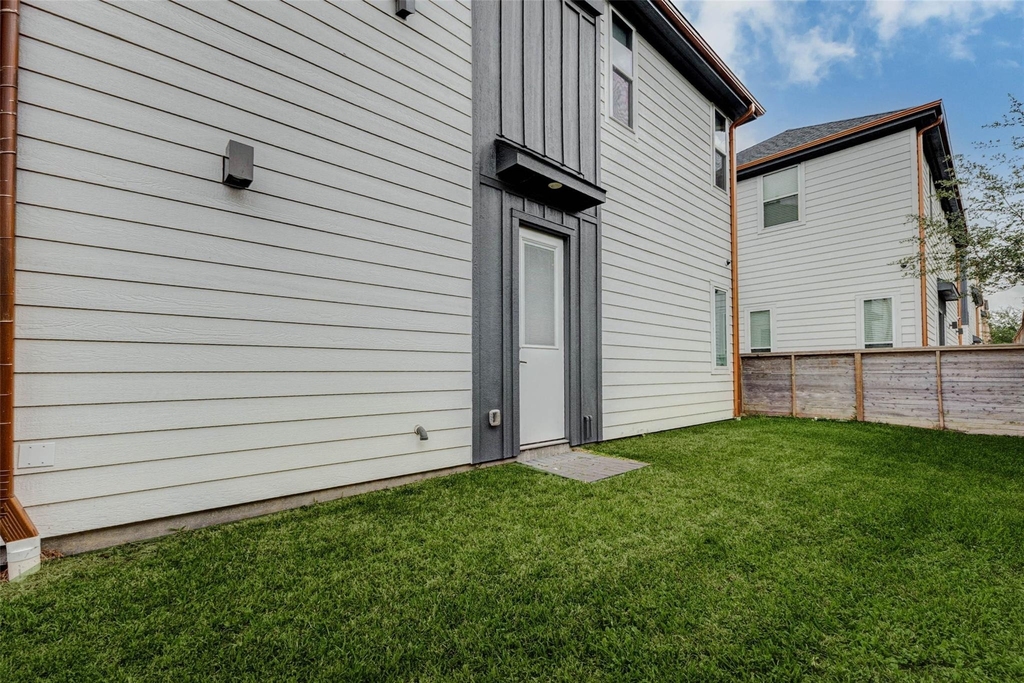 4502 Buck Street - Photo 29