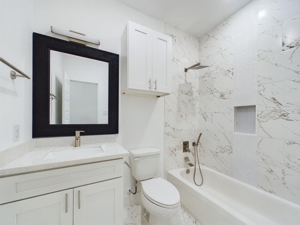 5206 Gold Street - Photo 11