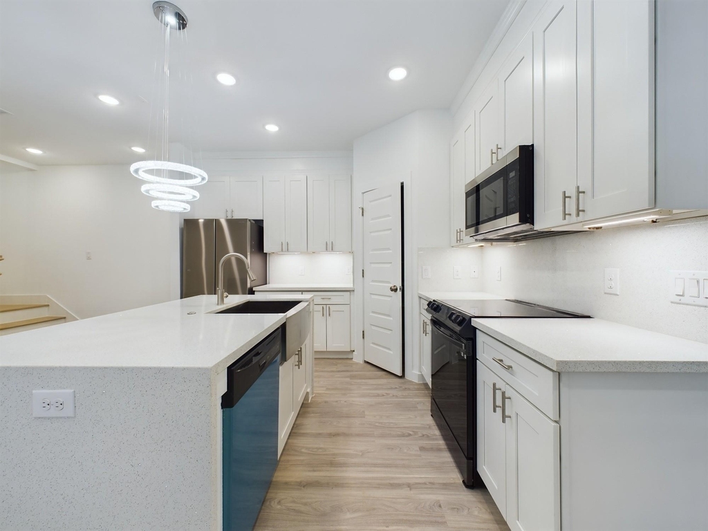 5206 Gold Street - Photo 3