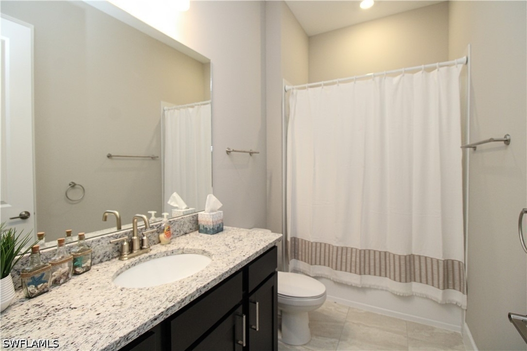15765 Cortina Street - Photo 9
