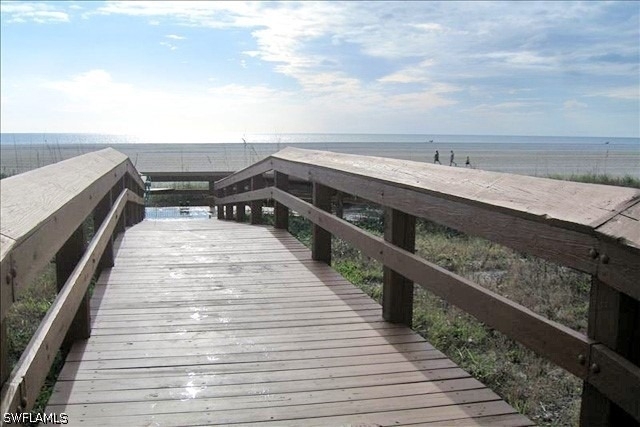180 Seaview Court - Photo 20