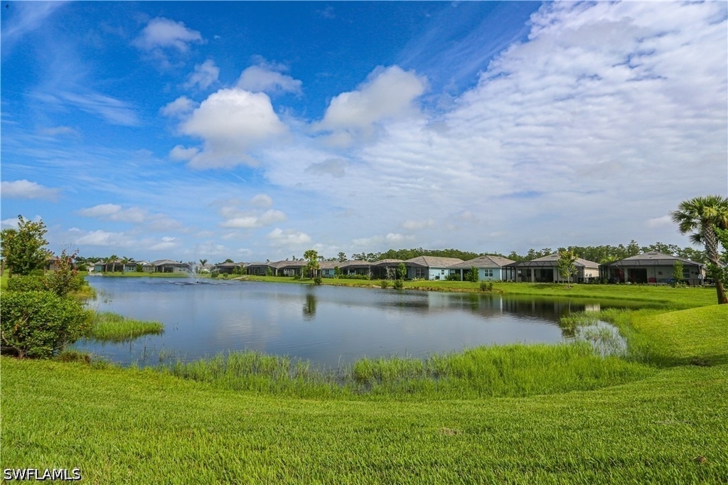 16579 Crescent Beach Way - Photo 9