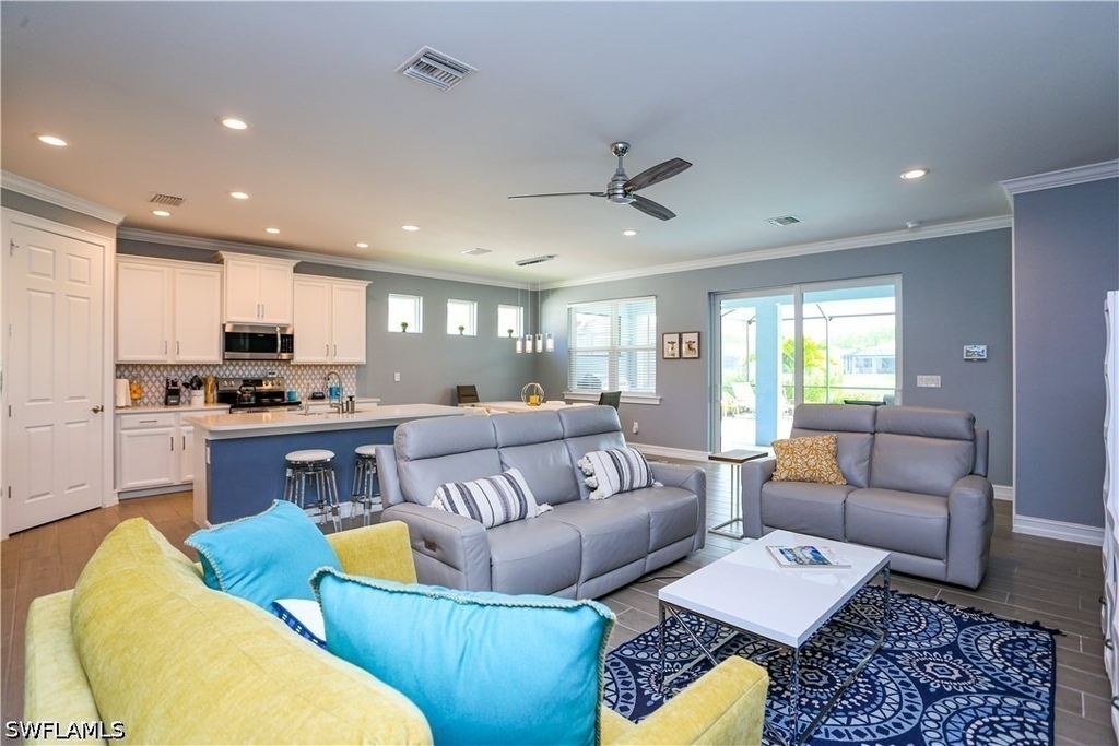 16579 Crescent Beach Way - Photo 28