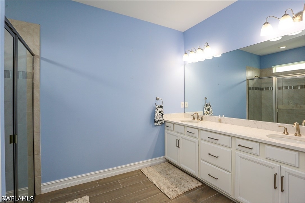 16579 Crescent Beach Way - Photo 32