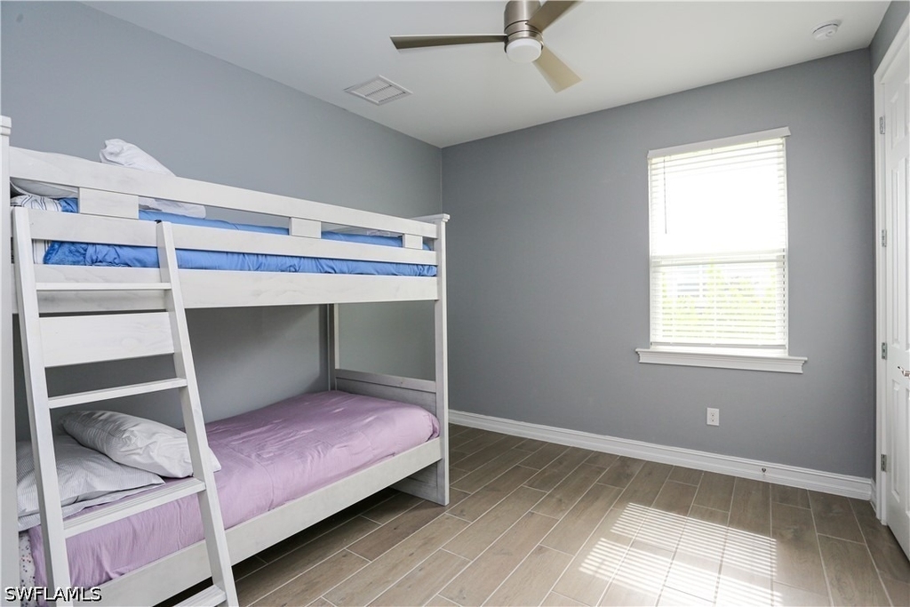 16579 Crescent Beach Way - Photo 20