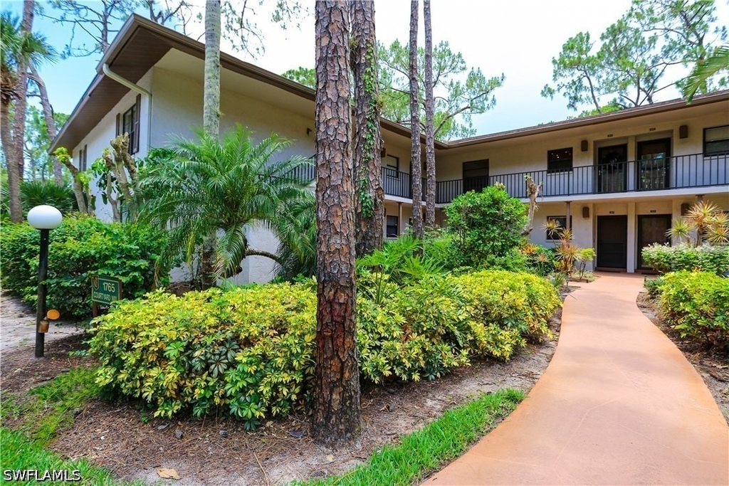 1765 Courtyard Way - Photo 4