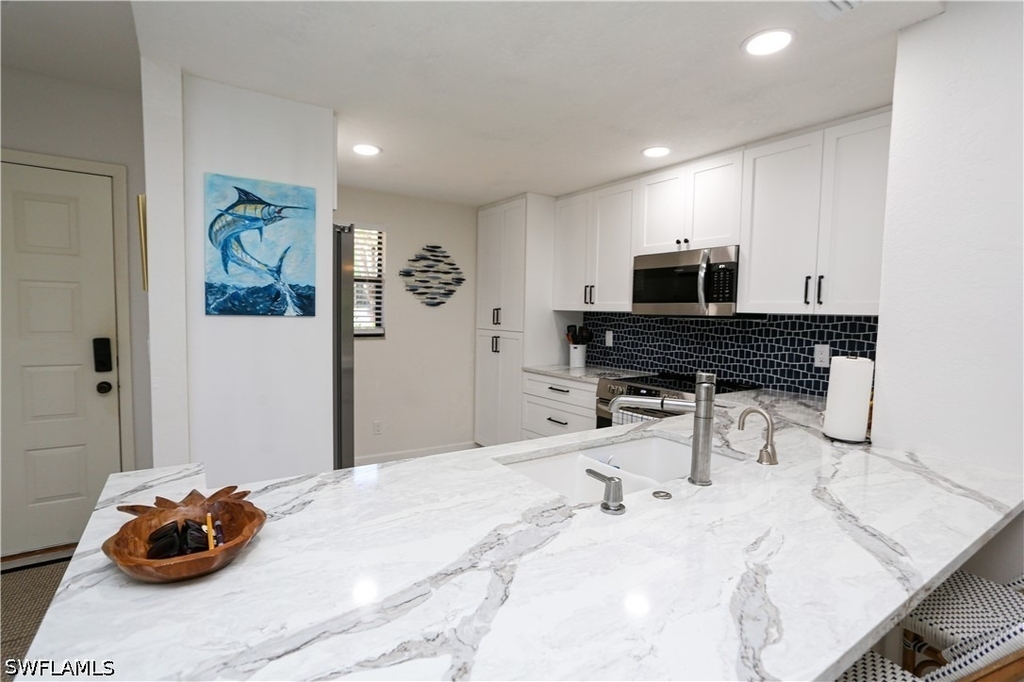 1765 Courtyard Way - Photo 18