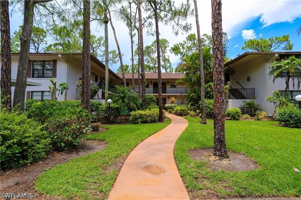 1765 Courtyard Way - Photo 2