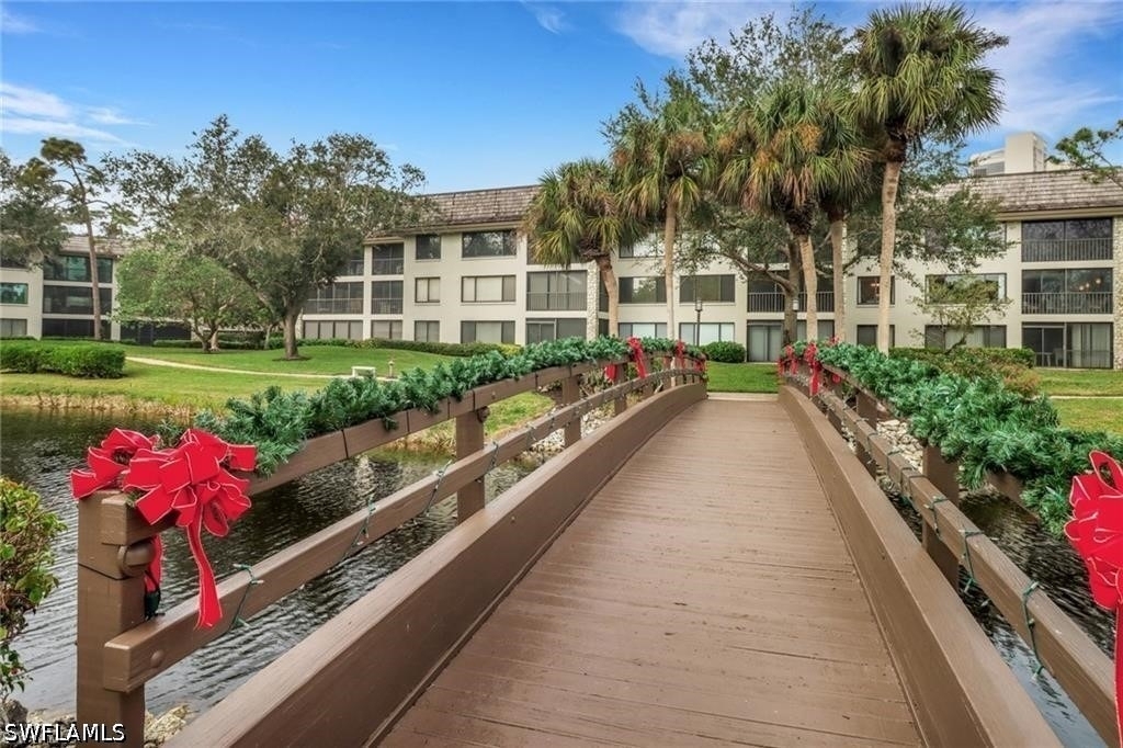 5964 Pelican Bay Boulevard - Photo 27