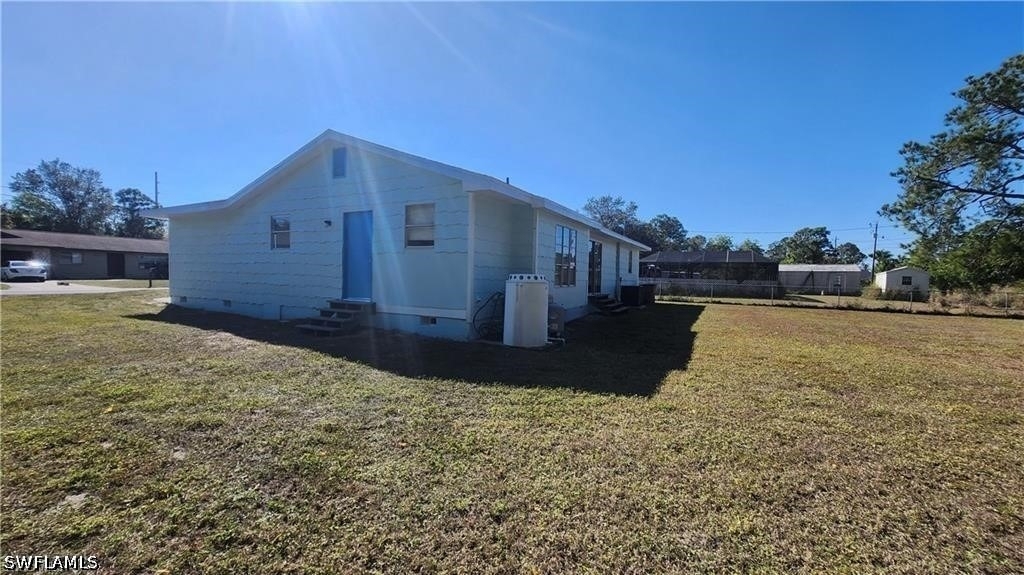 4112 2nd Street W - Photo 5