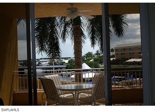 451 Bayfront Place - Photo 2