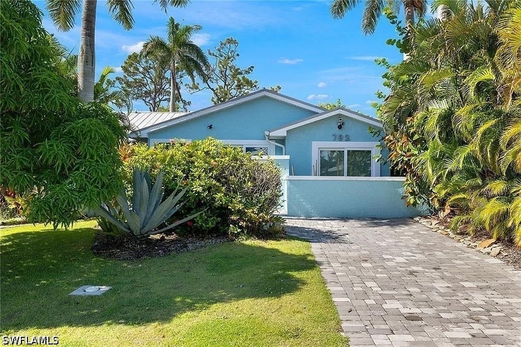 792 108th Avenue N - Photo 22