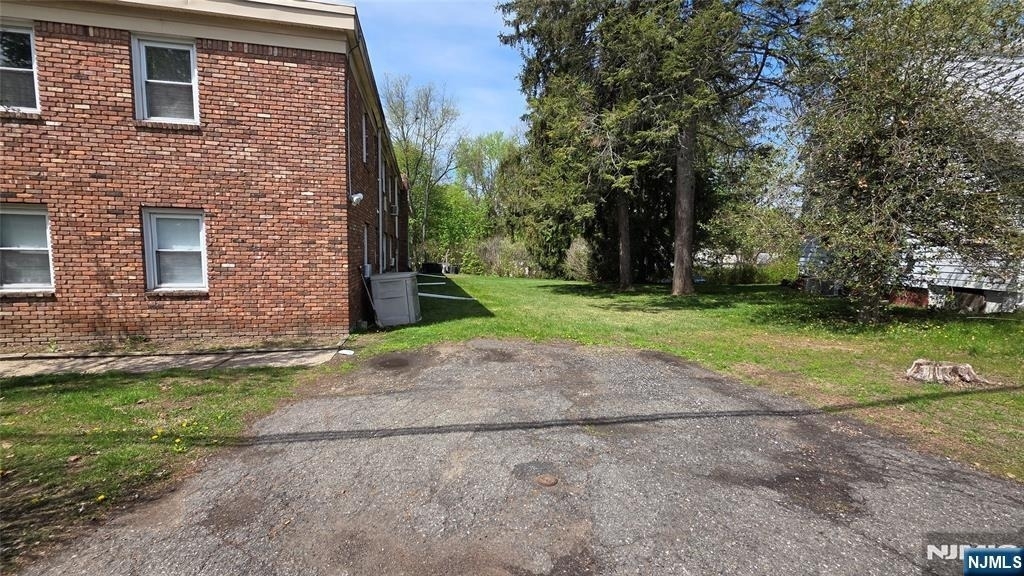 16 Belmont - Photo 18