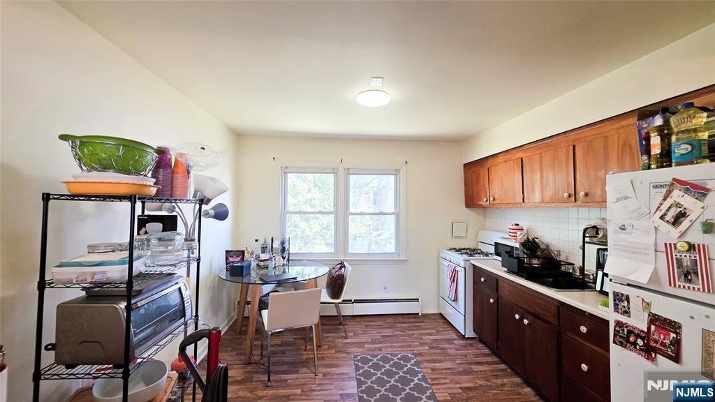 16 Belmont - Photo 5