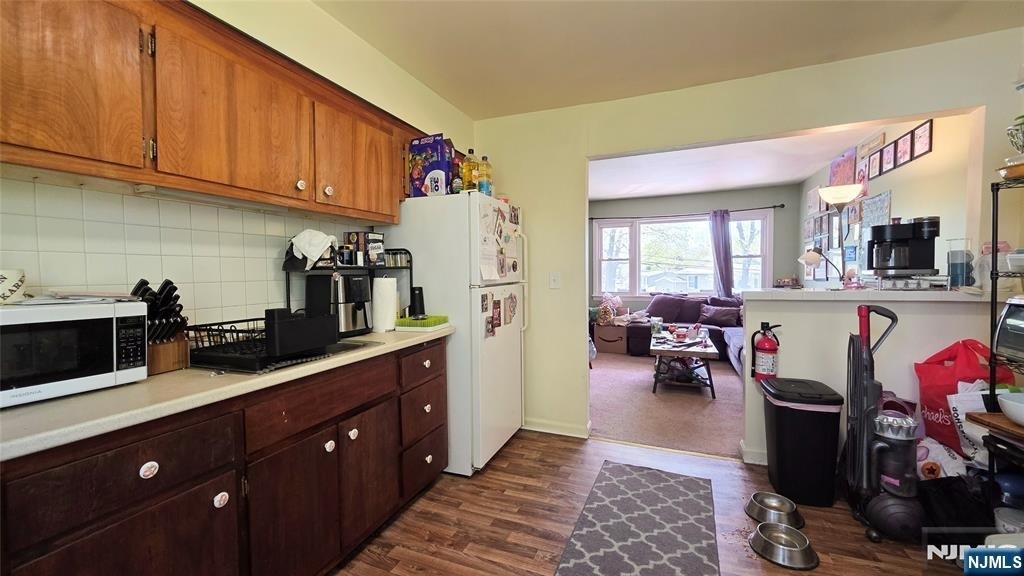 16 Belmont - Photo 6