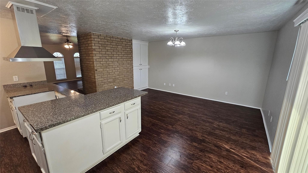 22903 Millgate Drive - Photo 6