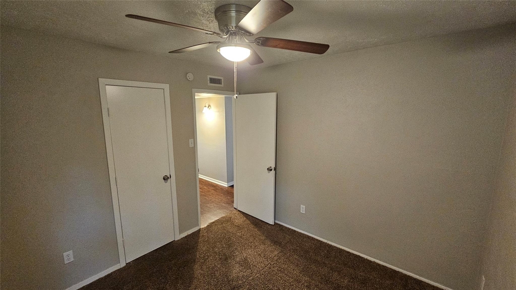 22903 Millgate Drive - Photo 9