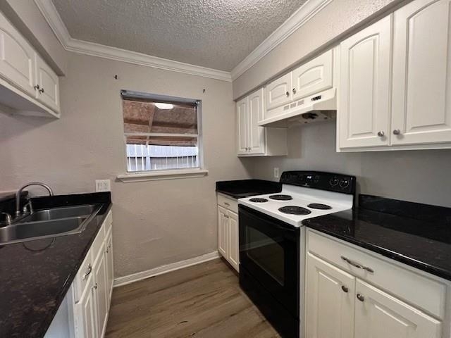 1950 Spenwick Drive - Photo 4