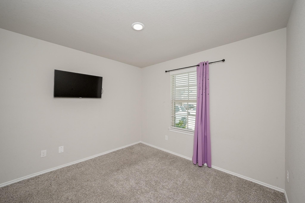 20819 Medford Landing Lane - Photo 15