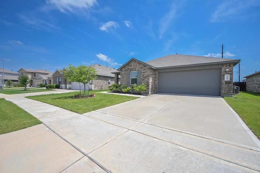 20819 Medford Landing Lane - Photo 2