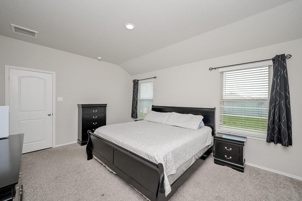 20819 Medford Landing Lane - Photo 10