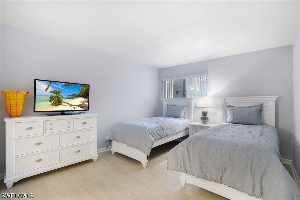 5954 Pelican Bay Boulevard - Photo 15