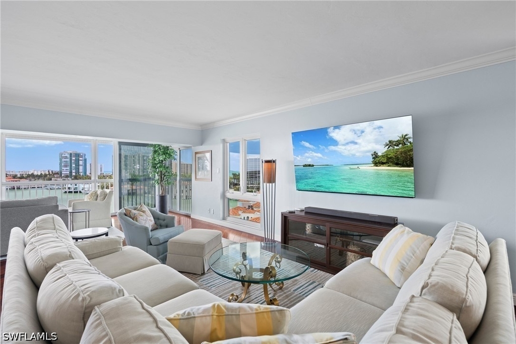 250 Park Shore Drive - Photo 12