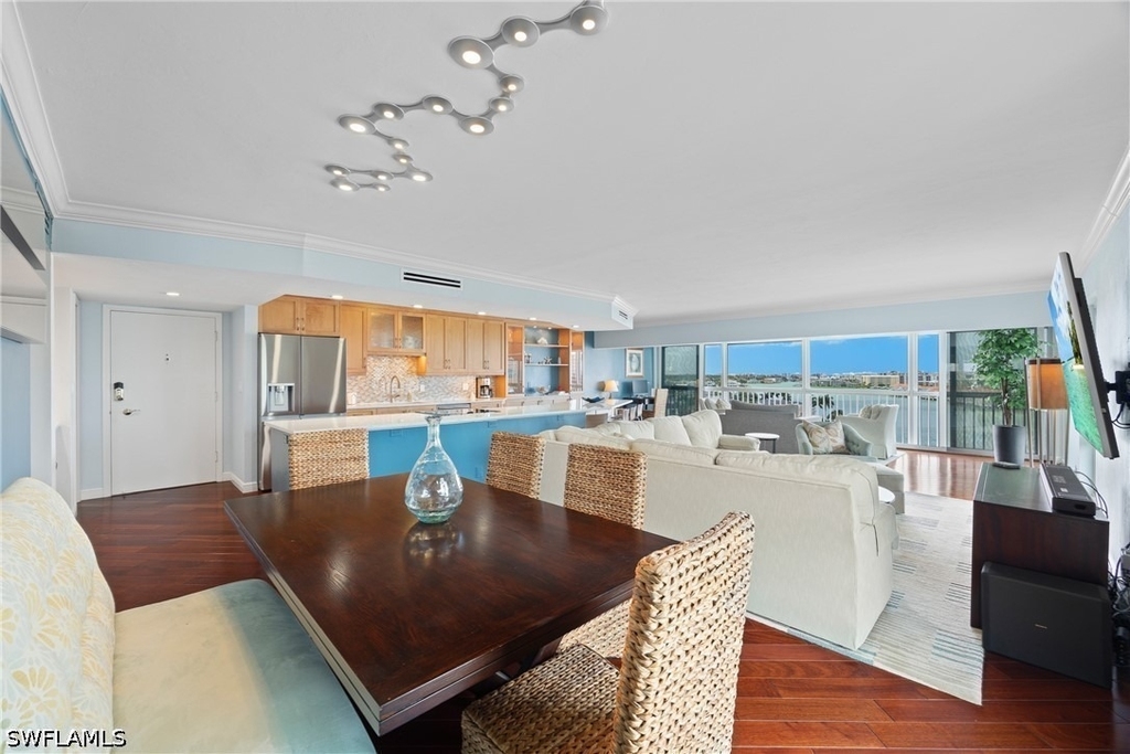 250 Park Shore Drive - Photo 11