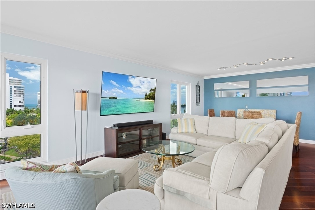 250 Park Shore Drive - Photo 14